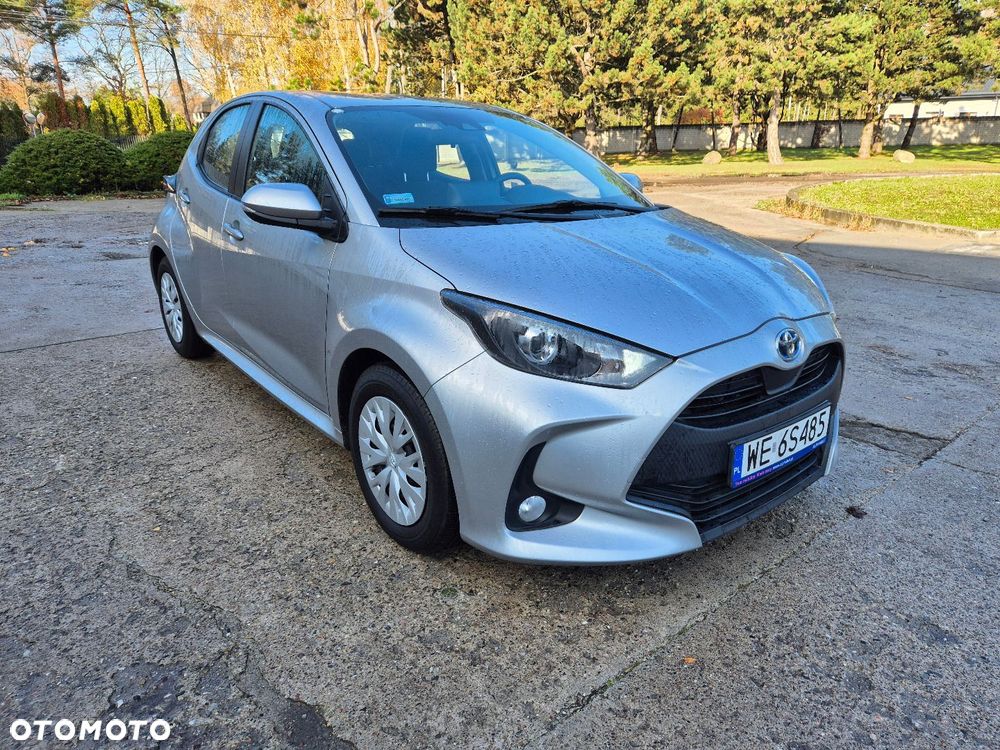 Toyota Yaris - 4