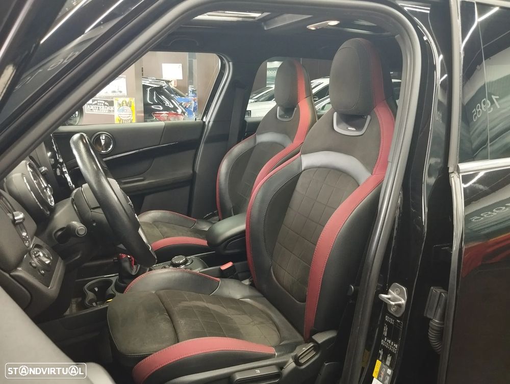 MINI Countryman Cooper SE ALL4 Auto - 22