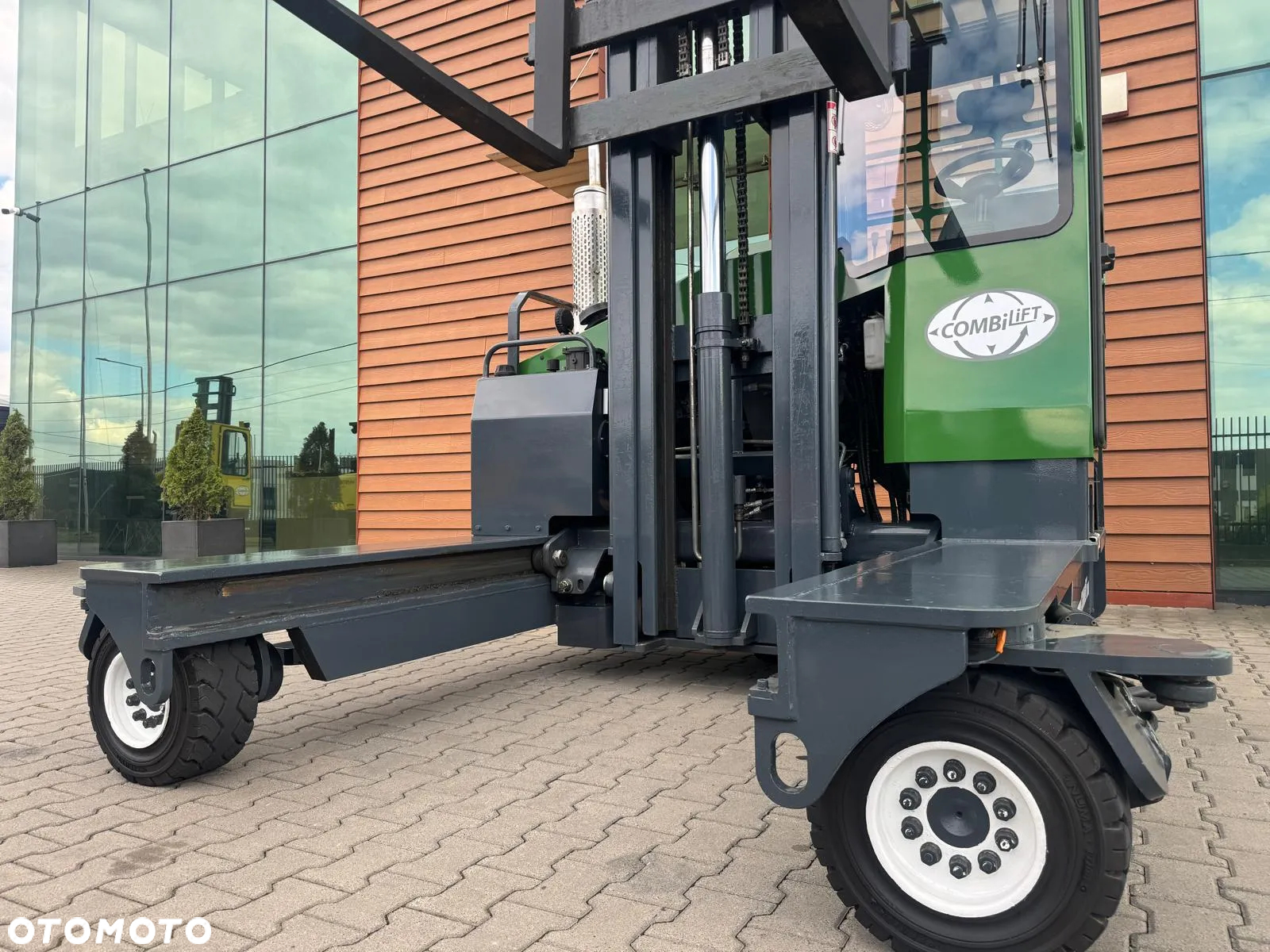 Combilift Combilift C5000// Stan idealny // wolny skok //Niski maszt - 34