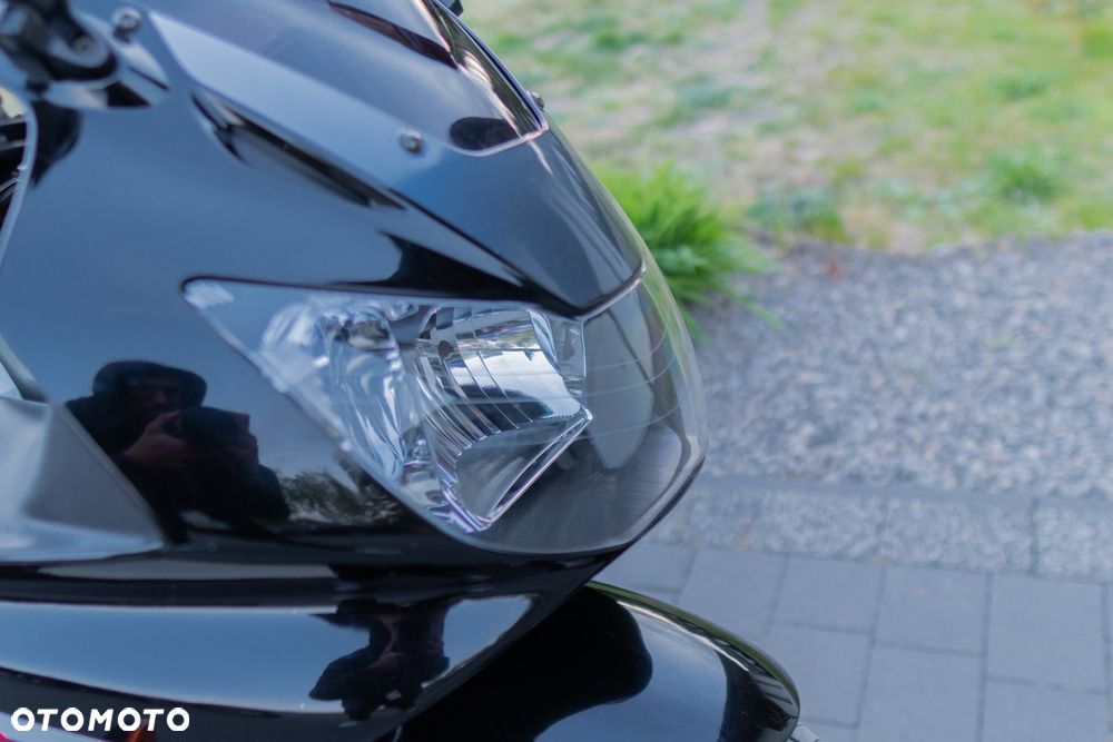 Honda CBR - 17
