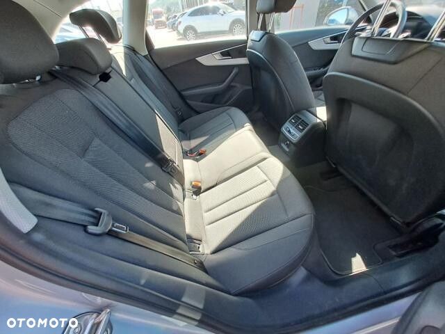 Audi A4 Avant - 12