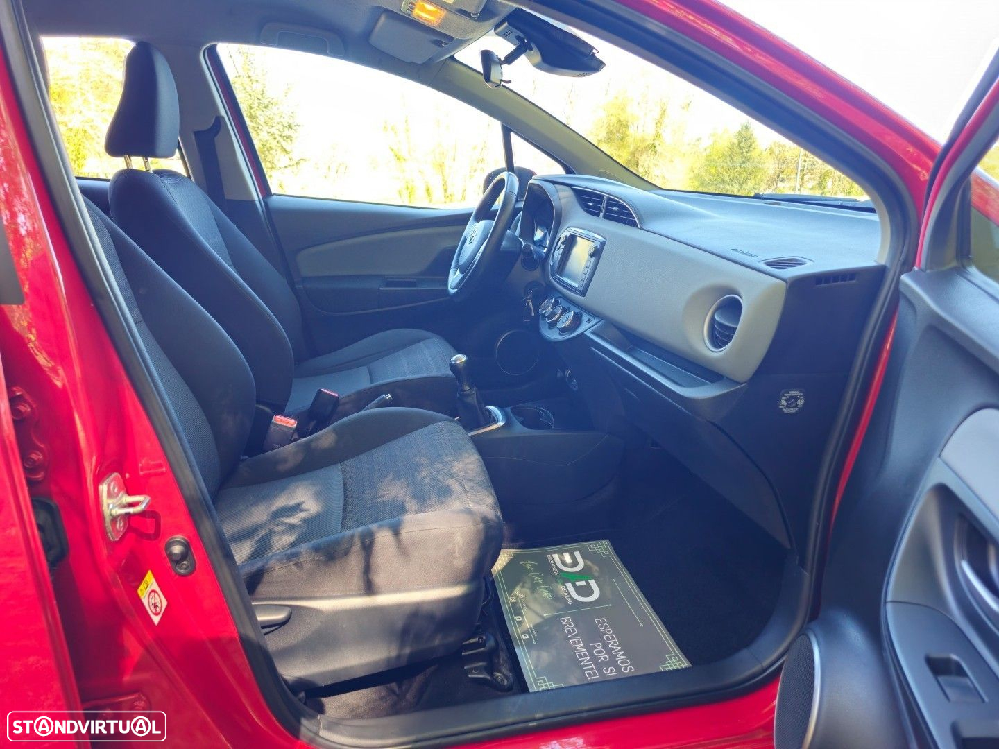 Toyota Yaris - 25