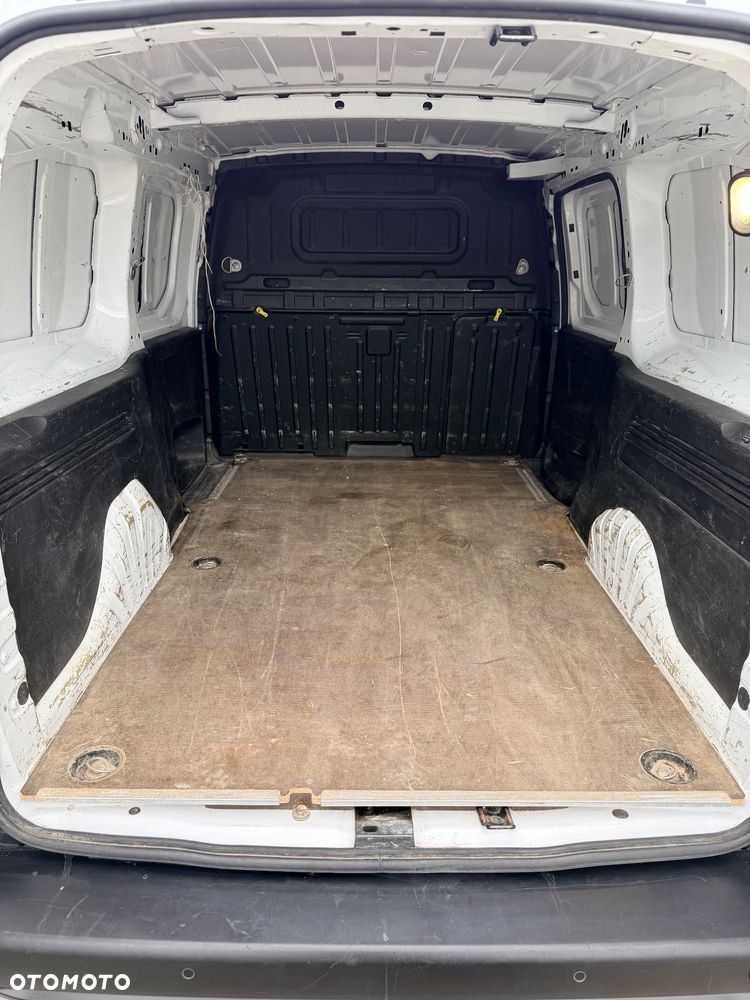 Opel COMBO XL - 8