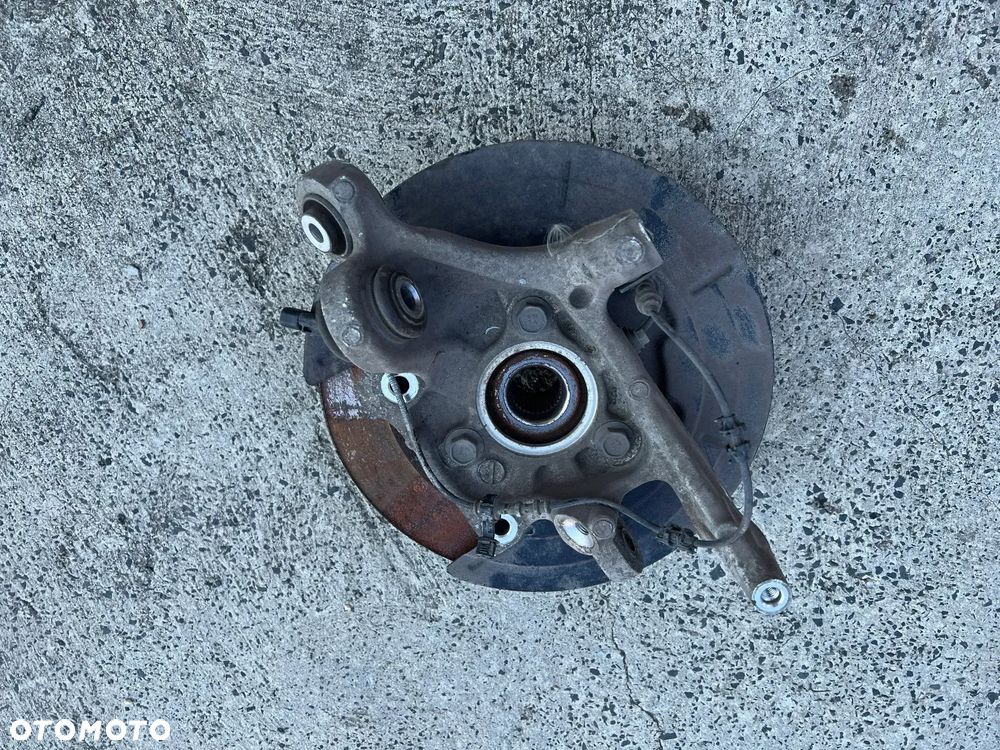 Zawieszenie zwrotnica tylna Prawa Opel Insignia B 4x4 GSI 5x120 - 1