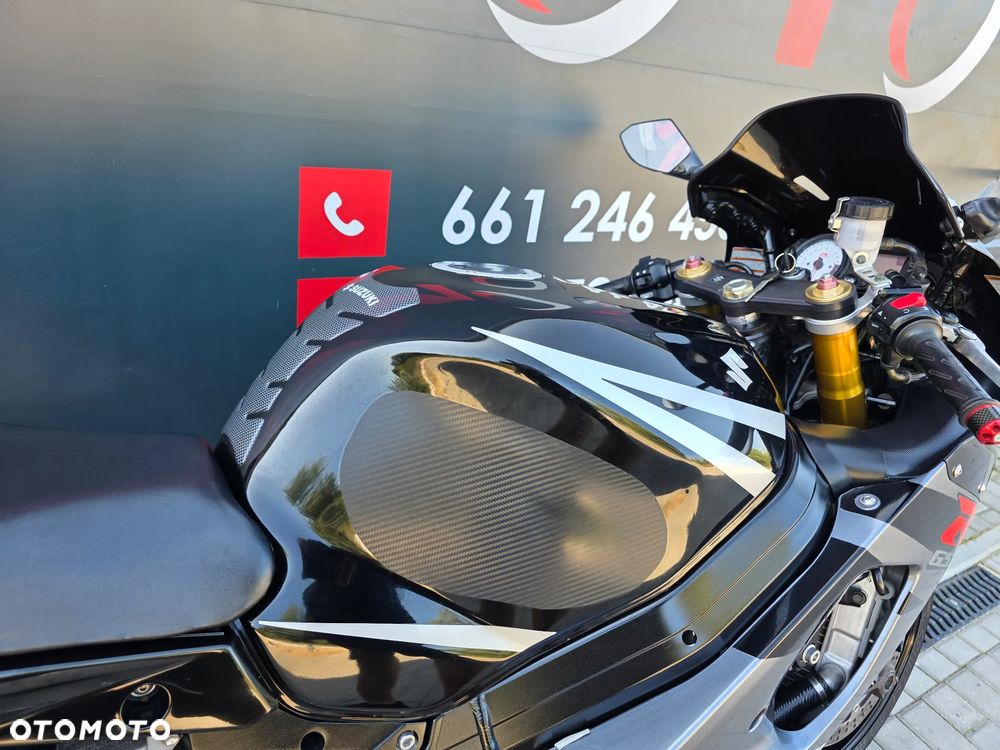 Suzuki GSX-R - 24