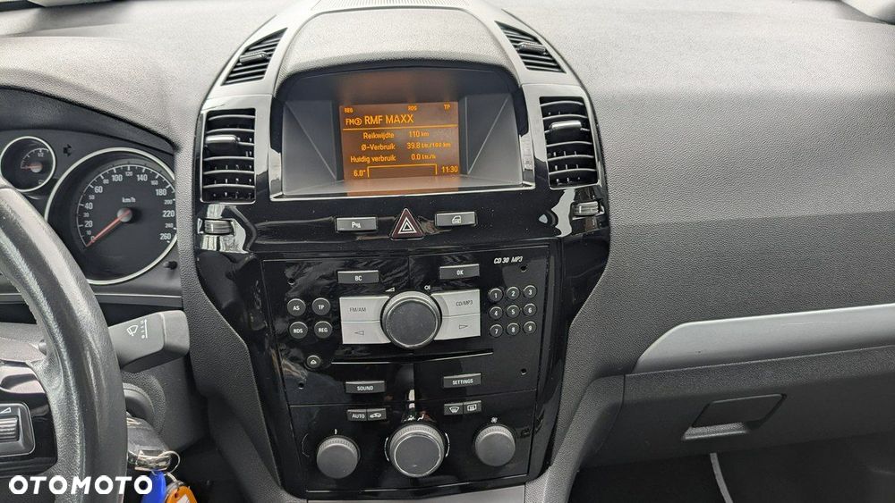 Opel Zafira - 25