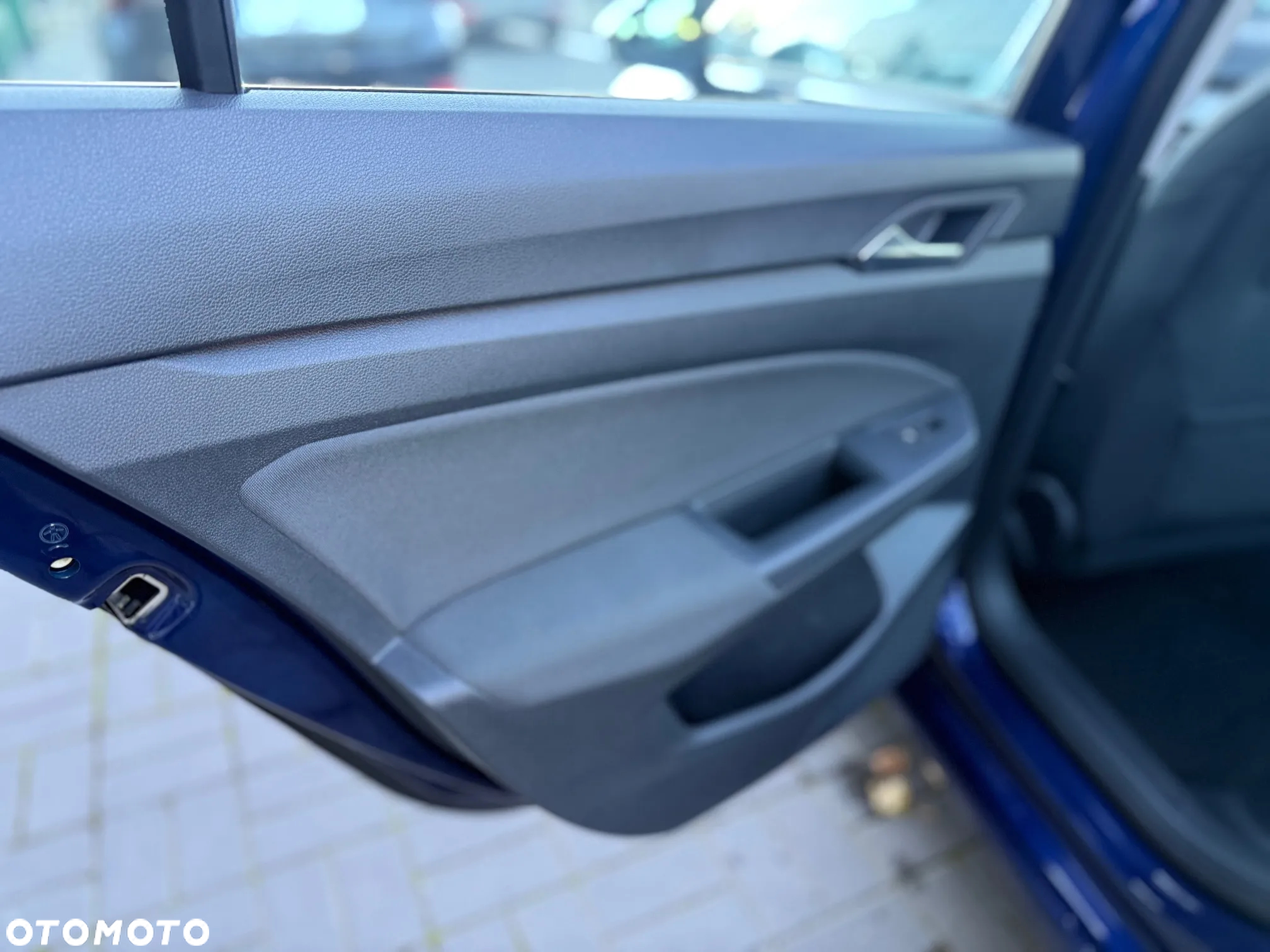 Volkswagen Golf VIII 2.0 TDI Life DSG - 12