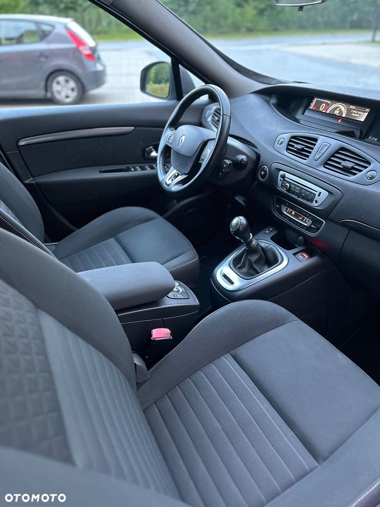 Renault Scenic ENERGY TCe 130 S&S Bose Edition - 38