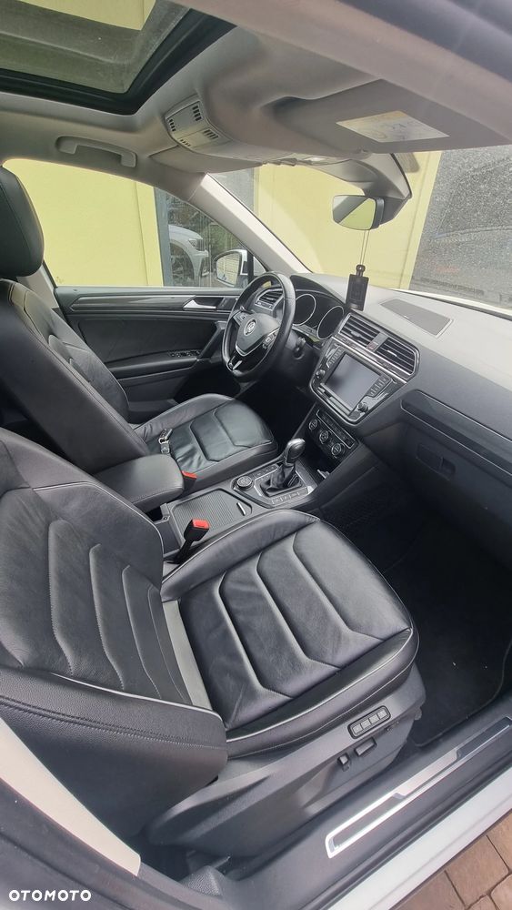 Volkswagen Tiguan - 2