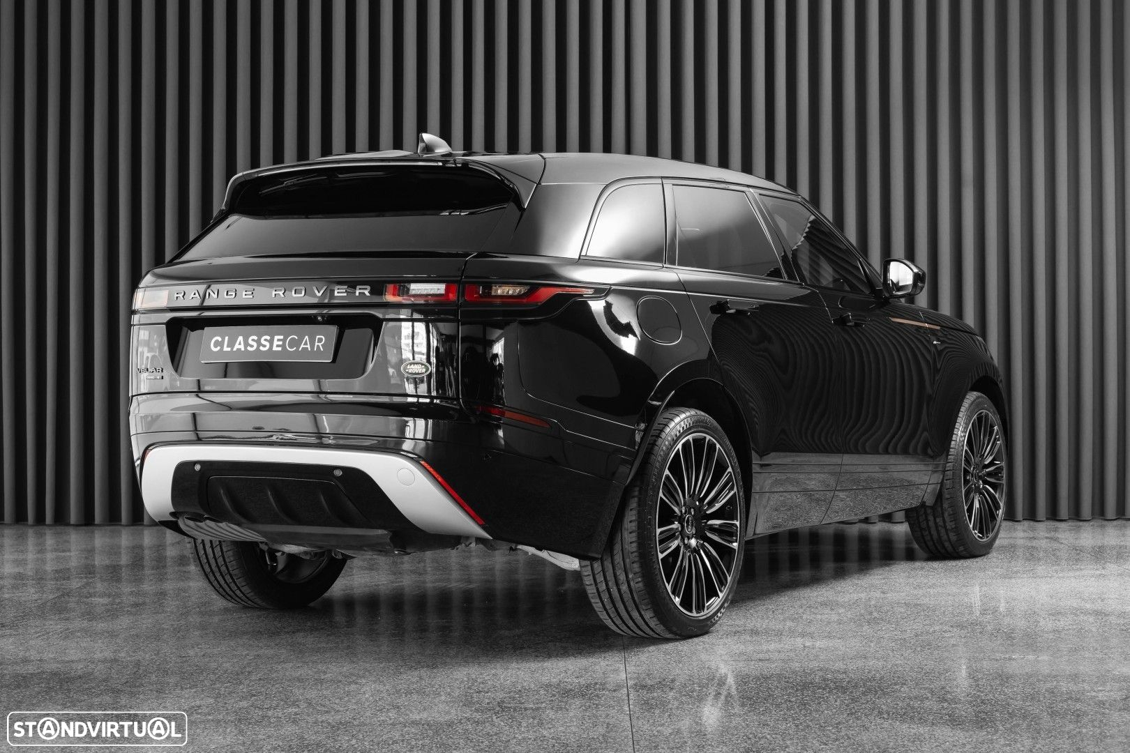 Land Rover Range Rover Velar 2.0 D R-Dynamic HSE - 4