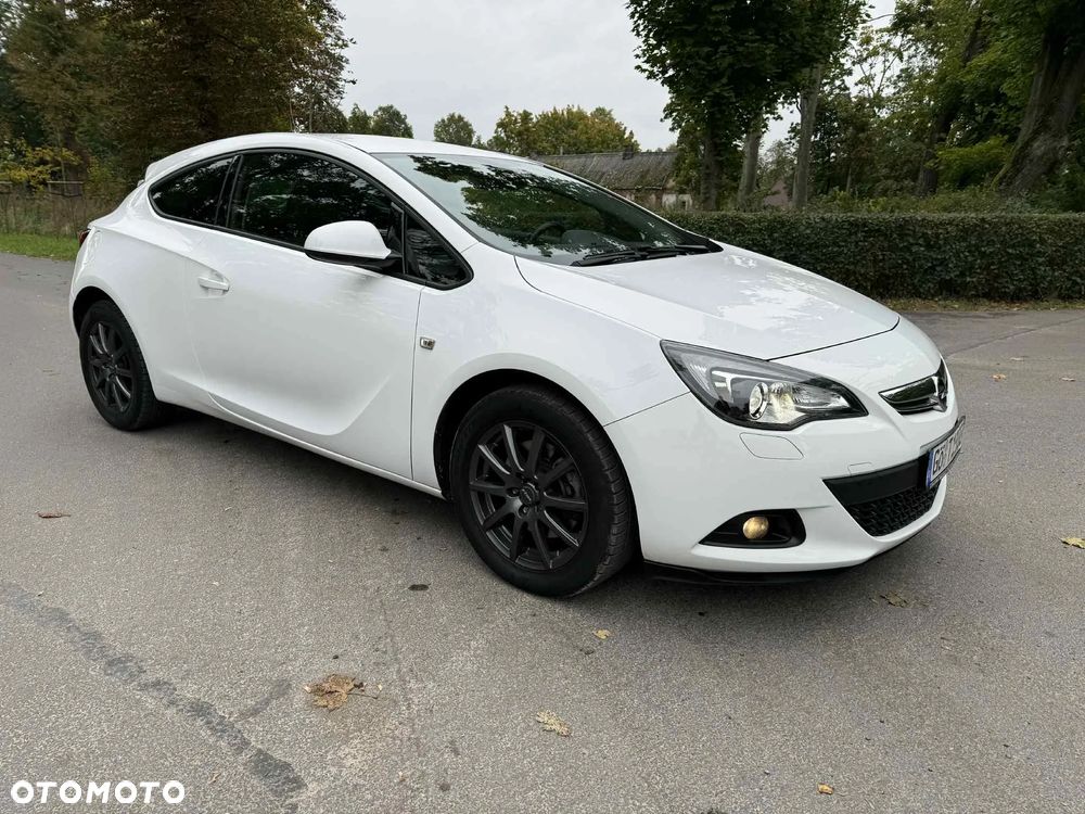 Opel Astra IV GTC 1.4 T Sport - 11