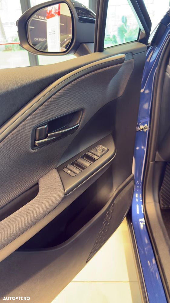 Toyota C-HR 1.8 HEV 140 CP 4x2 CVT Dynamic - 19