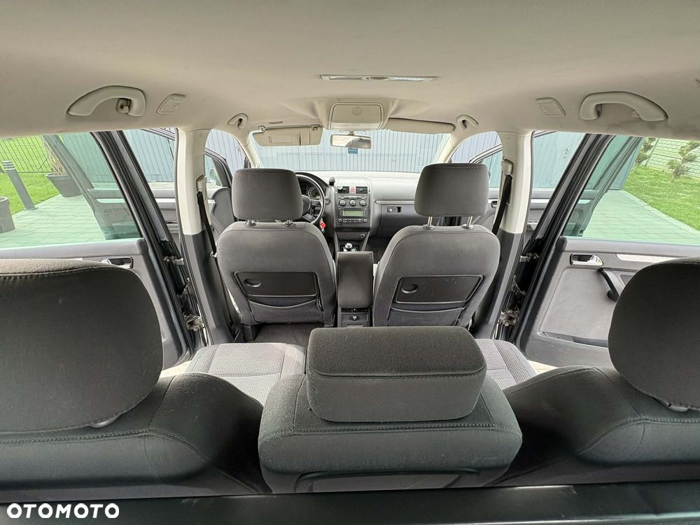 Volkswagen Touran 1.9 TDI Trendline - 10