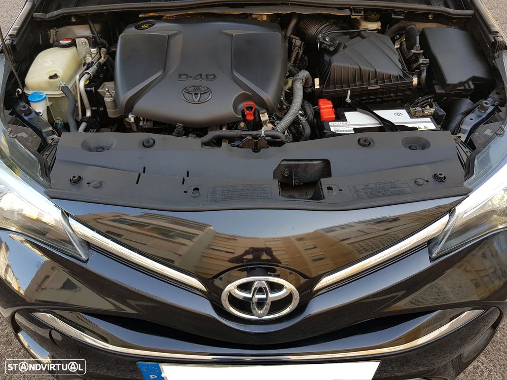 Toyota Avensis Touring Sports 1.6 D-4D Luxury+GPS - 22