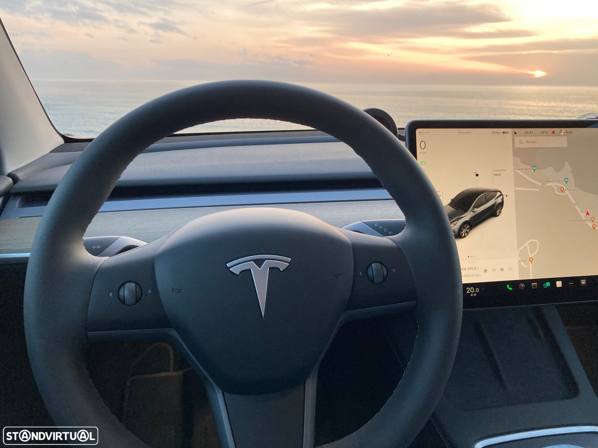 Tesla Model Y Long Range Tração Integral - 21
