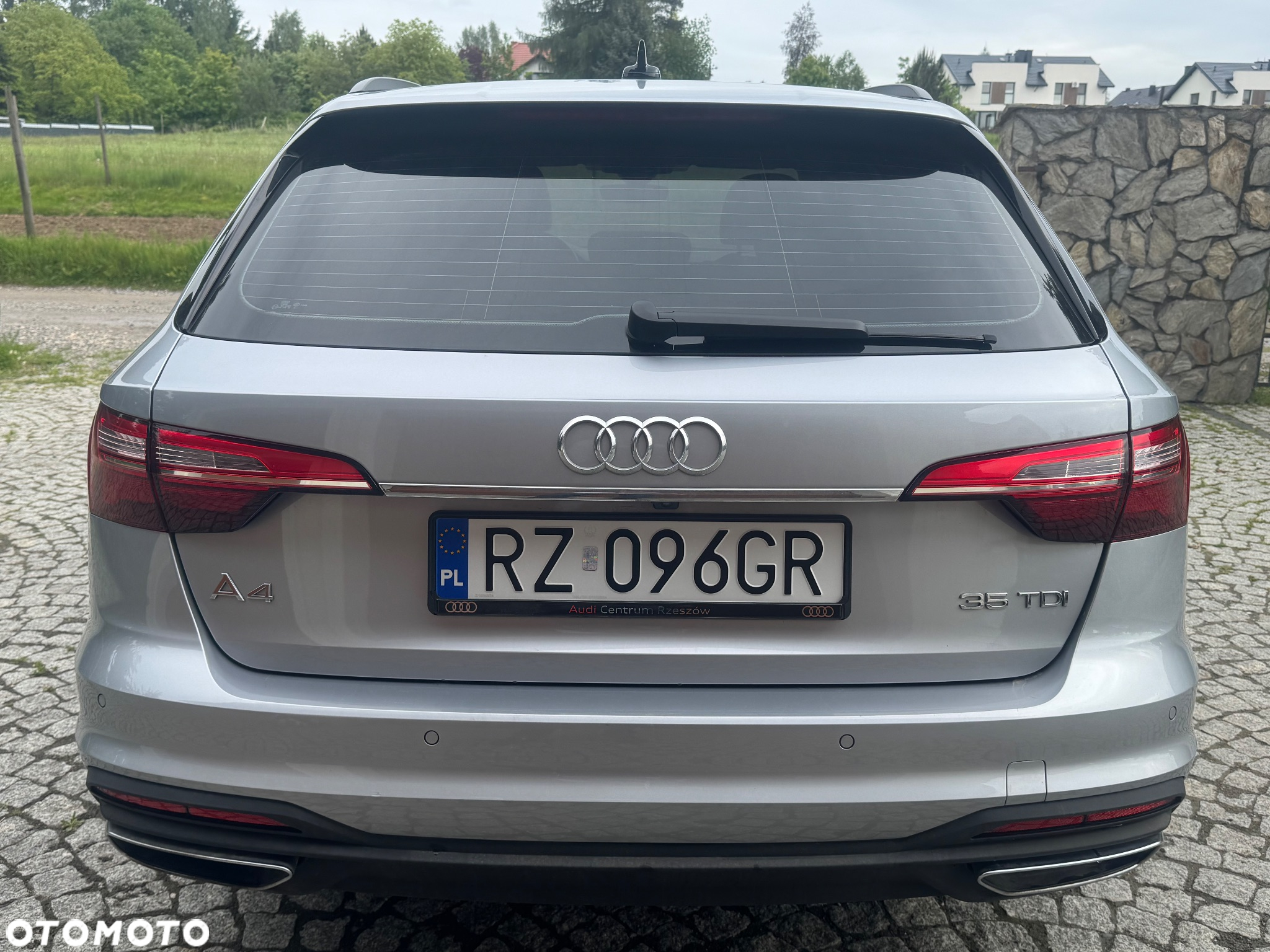 Audi A4 - 12