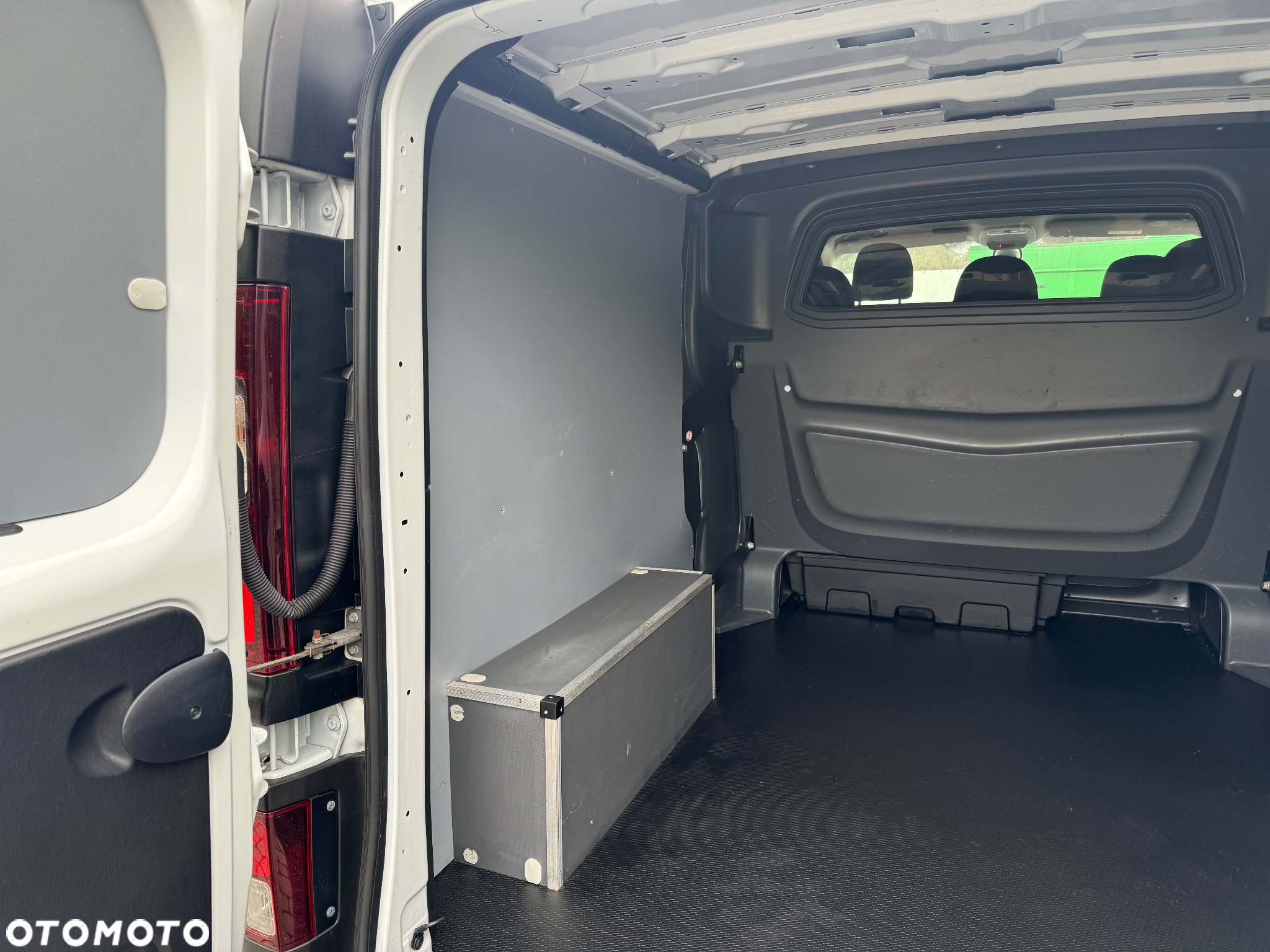 Renault Trafic - 15