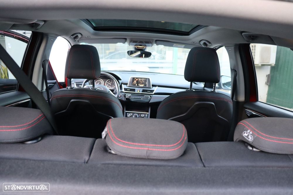 BMW 216 Active Tourer d Line Sport Auto - 32