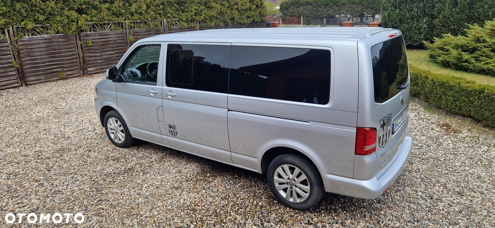Volkswagen Caravelle - 4