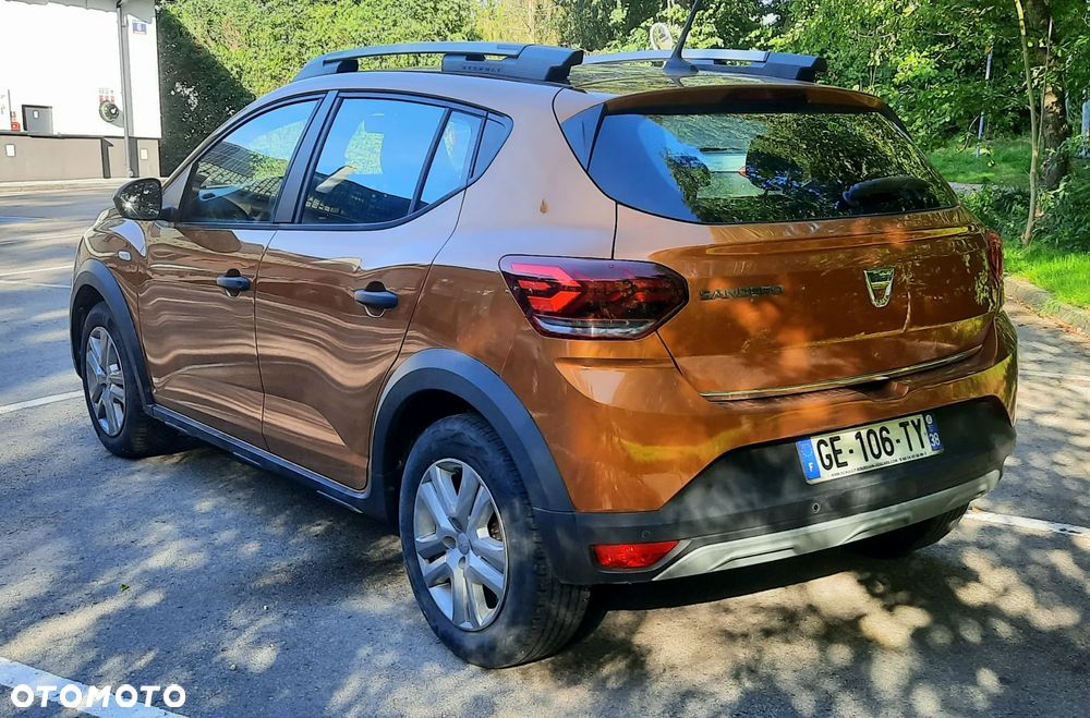Dacia Sandero Stepway 1.0 TCe SL Celebration S&S - 9
