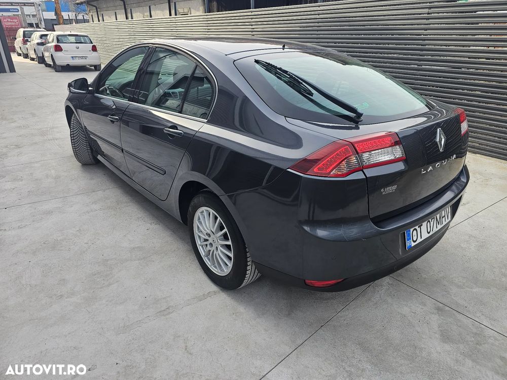 Renault Laguna dCi 110 FAP Limited - 6