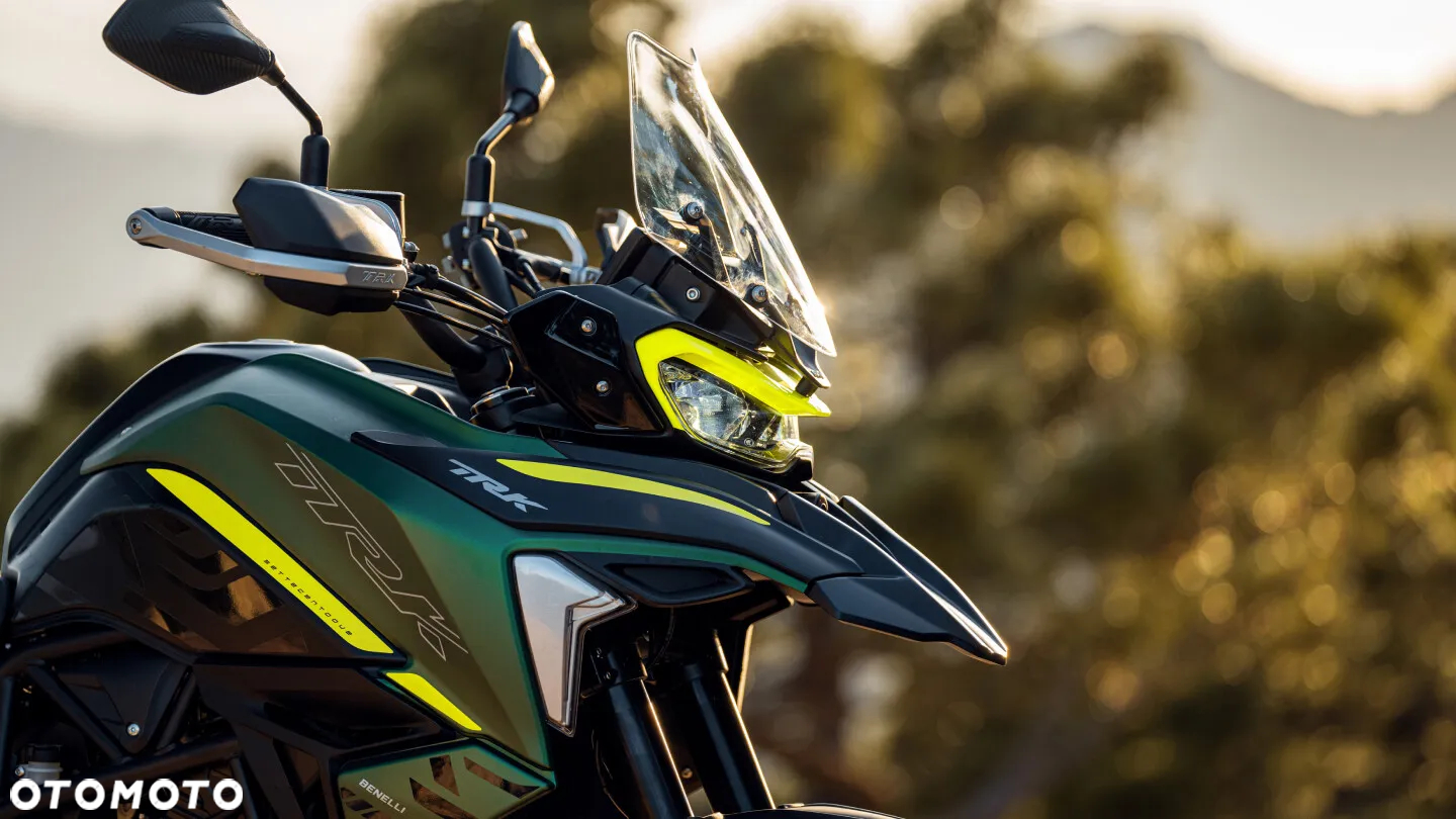 Benelli TRK 702X - 11