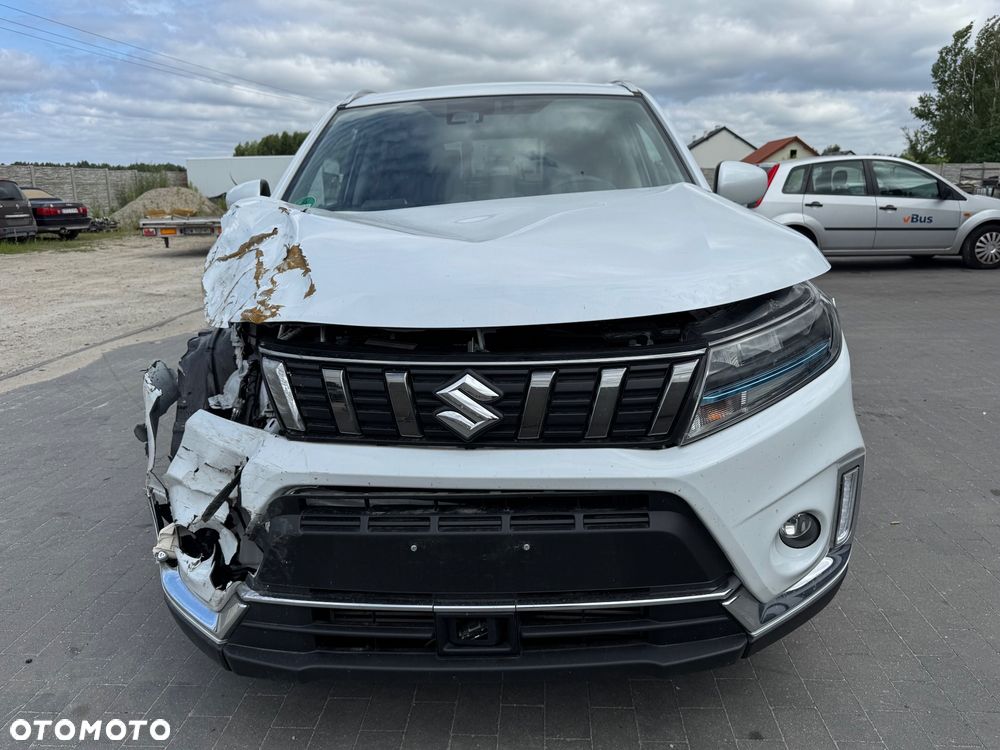 Suzuki Vitara 1.4 Boosterjet Hybrid Automatik Comfort - 2