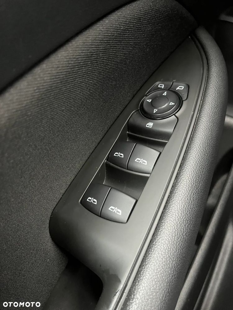 Opel Insignia 2.0 CDTI Business Edition S&S - 25