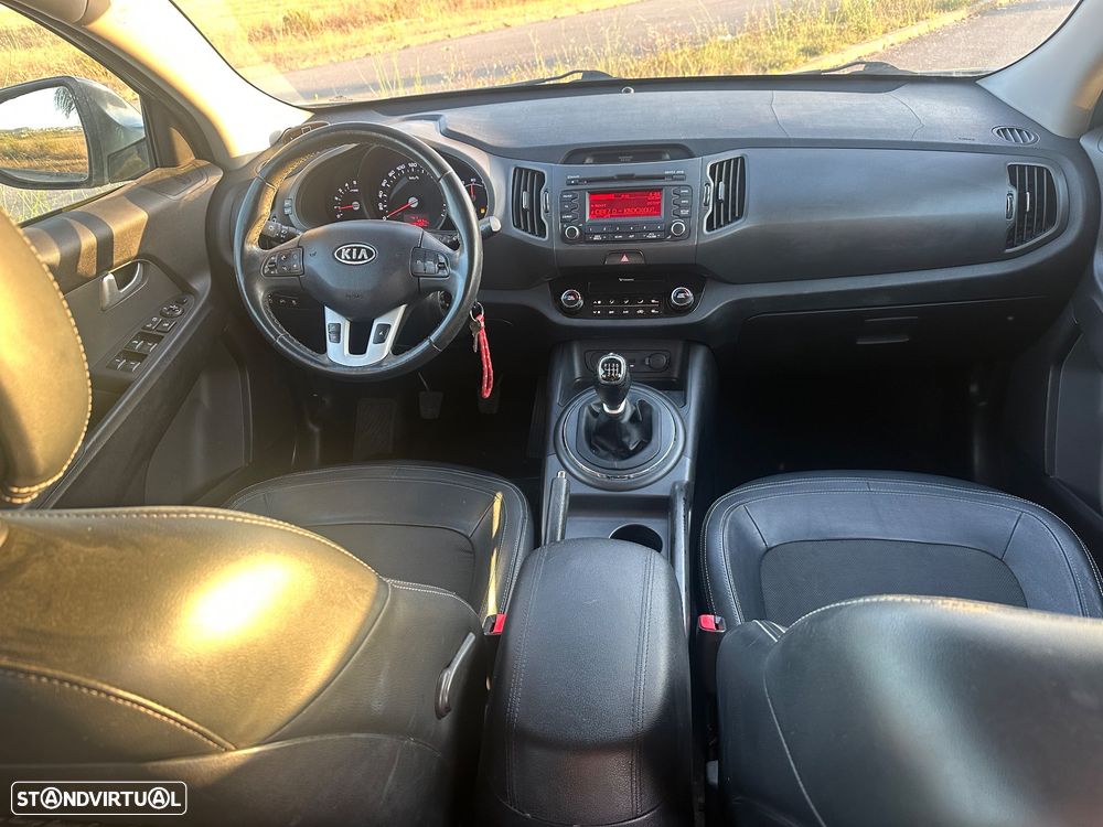 Kia Sportage 1.7 CRDI ISG TX - 9