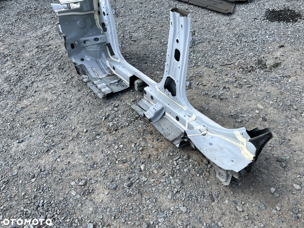 Ćwiartka prawa próg podłużnica Hyundai I20 III - 4
