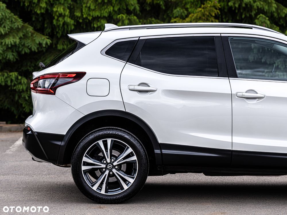 Nissan Qashqai 1.6 DIG-T N-Connecta - 9