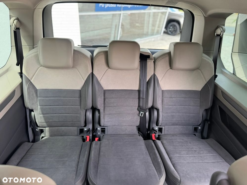 Volkswagen Multivan 2.0 TDI L2 Edition DSG - 26