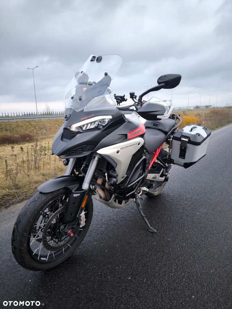 Ducati Multistrada - 9