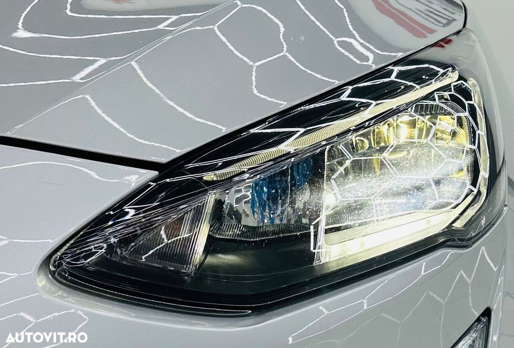 Ford Focus 1.5 EcoBlue Start-Stopp-System COOL&CONNECT DESIGN - 11