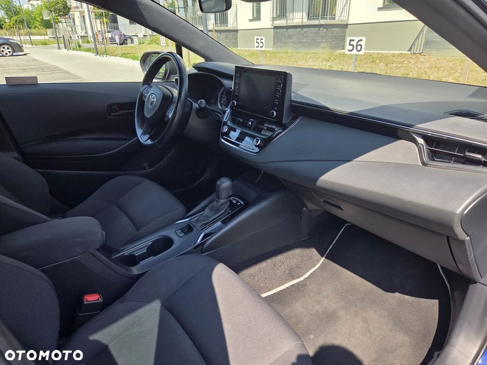 Toyota Corolla - 9