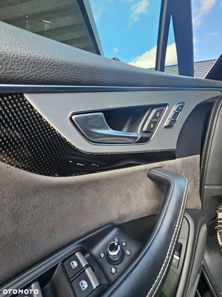Audi SQ7 - 20