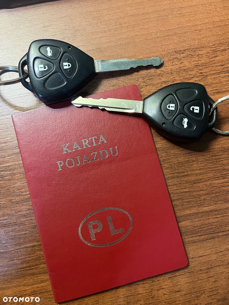 Toyota Avensis 2.0 D-4D Sol - 34