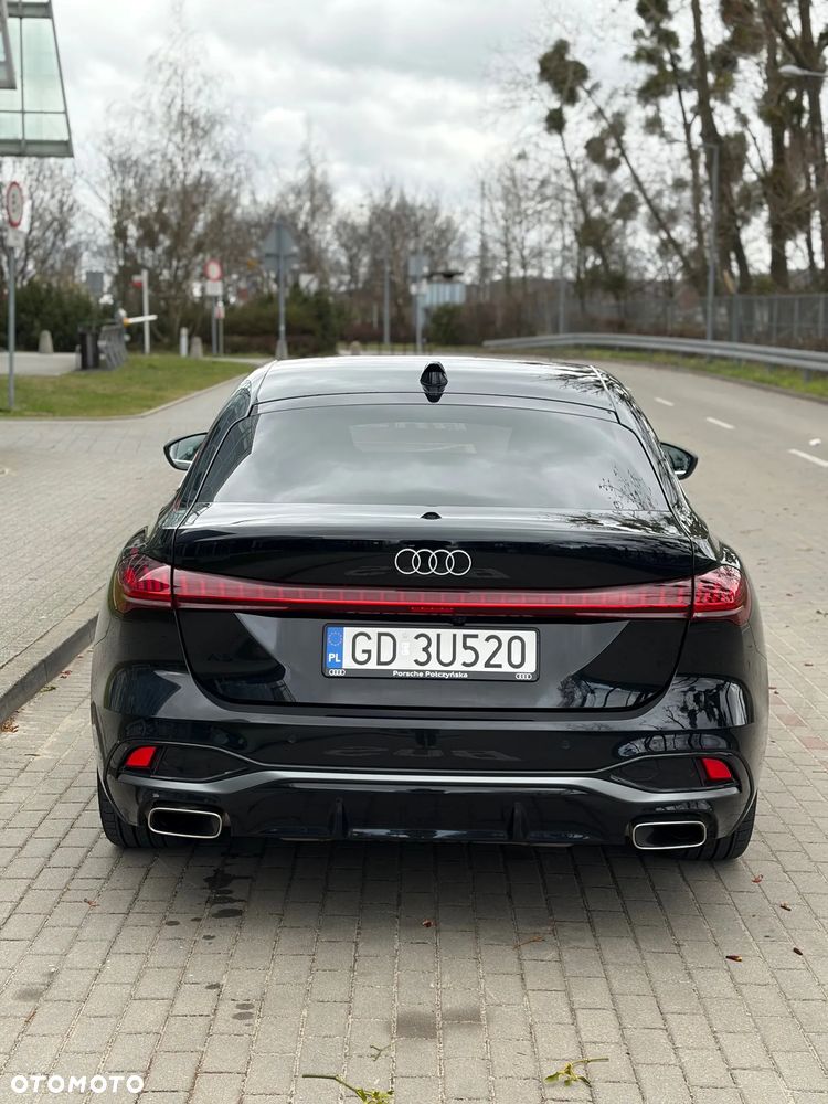 Audi A5 Limousine - 5