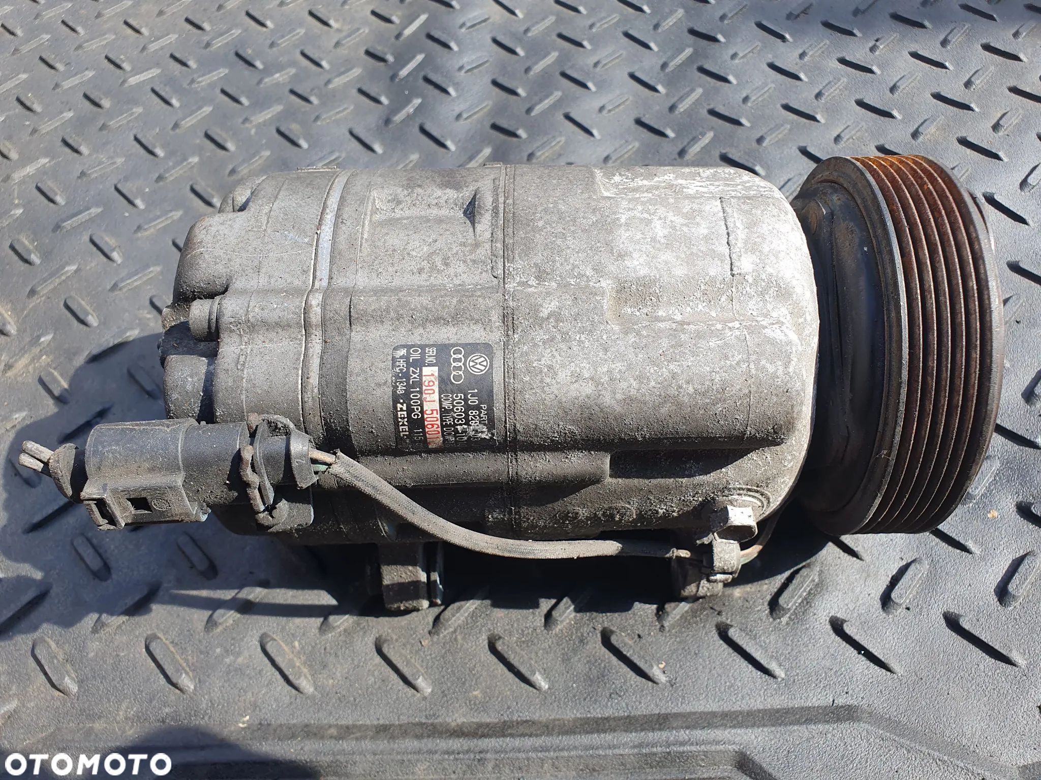 VW AUDI SEAT SKODA KOMPRESOR SPRĘŻARKA KLIMATYZACJI 1J0820803J ZEXEL ORYGINAŁ GOLF IV BORA A3 LEON I - 1