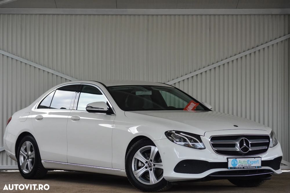 Mercedes-Benz E 200 4Matic 9G-TRONIC Avantgarde - 2