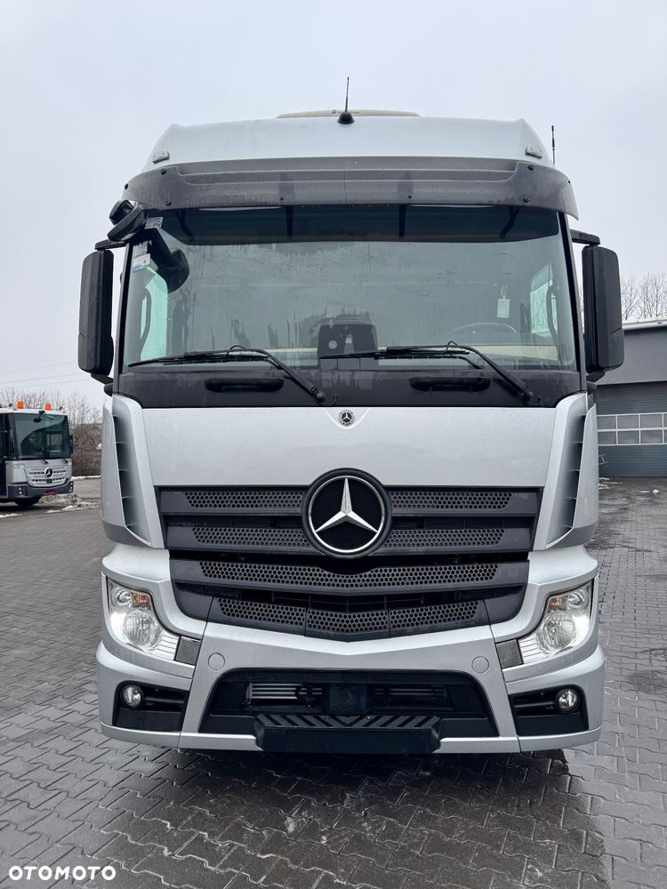 Mercedes-Benz Actros
