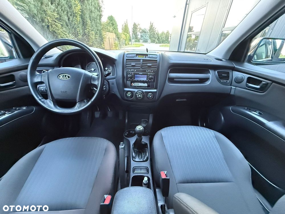Kia Sportage 2.0 2WD Cup - 23