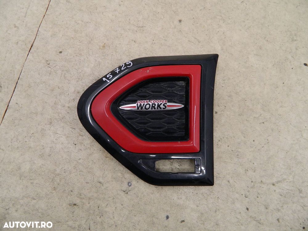 Ornament aripa stanga fata, Mini Cooper F60 Countryman JCW, 2017, 2018, 2019, 2020, 7414097. - 1