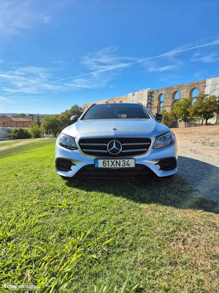 Mercedes-Benz E 300 - 12
