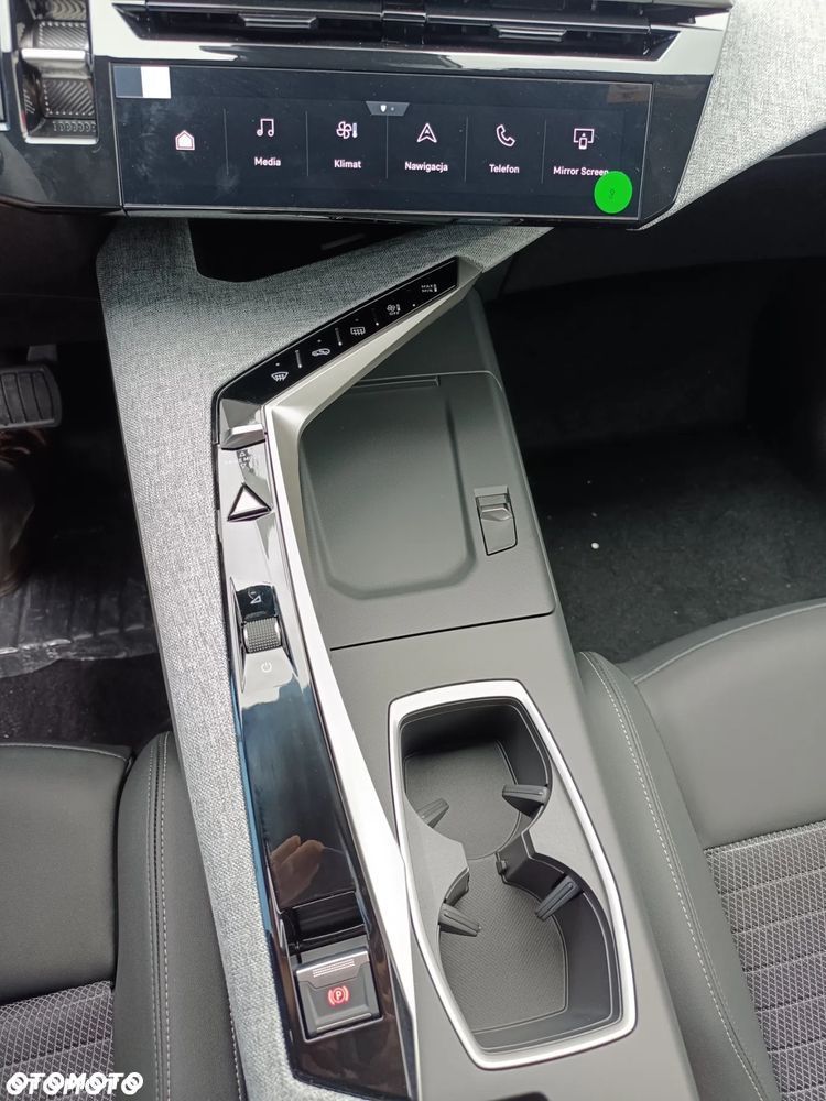 Peugeot 3008 1.2 PureTech mHEV Allure e-DCS6 - 13