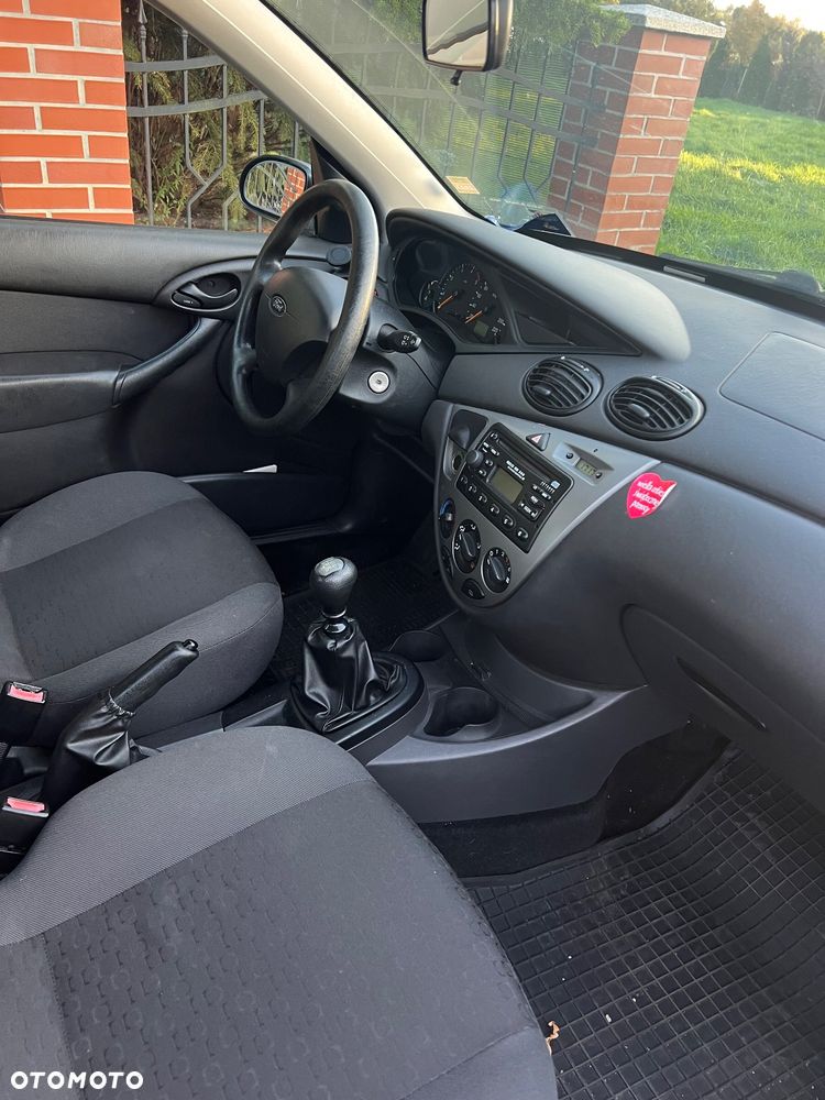 Ford Focus - 4
