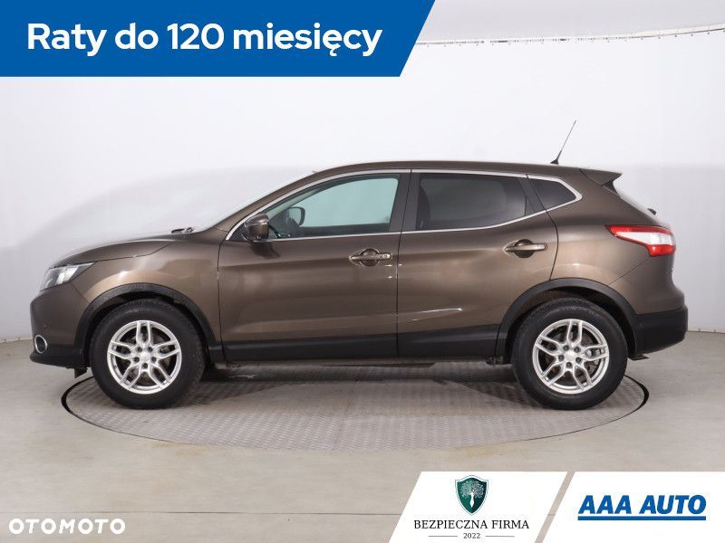 Nissan Qashqai - 4