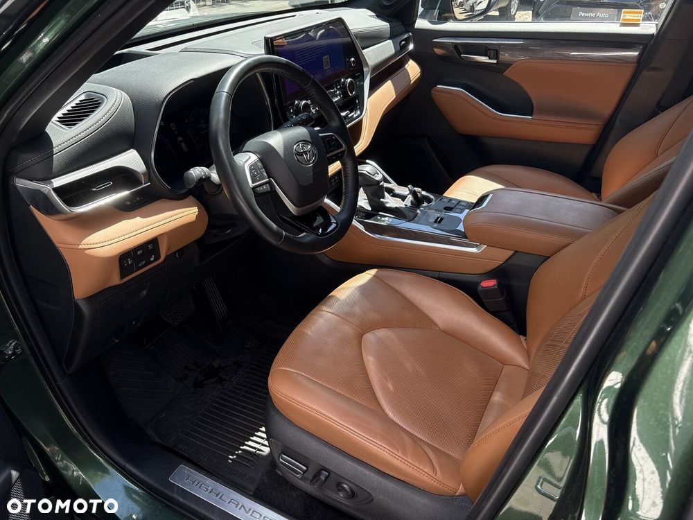Toyota Highlander - 12