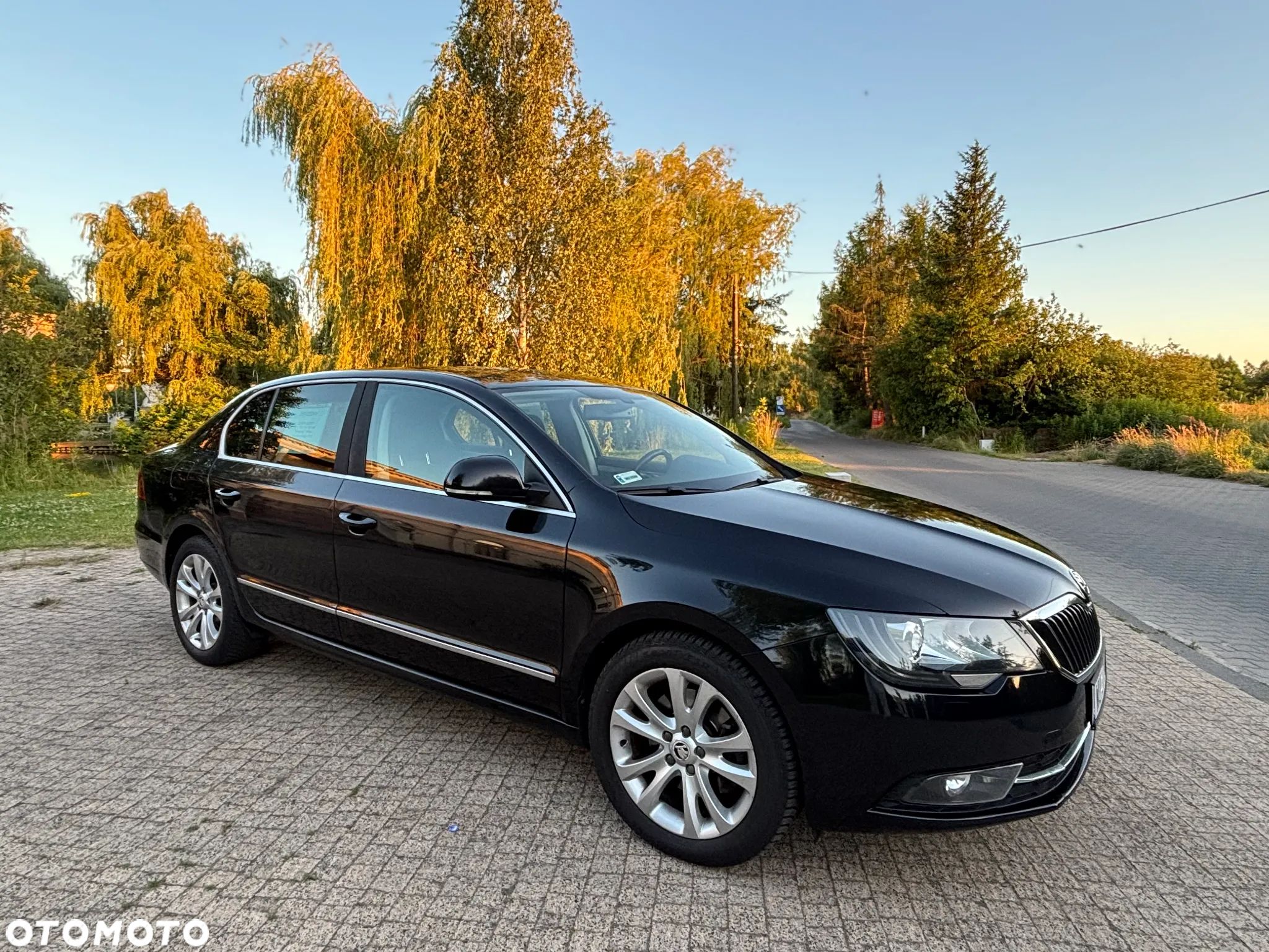 Skoda Superb 2.0 TDI 4x4 Elegance DSG - 1