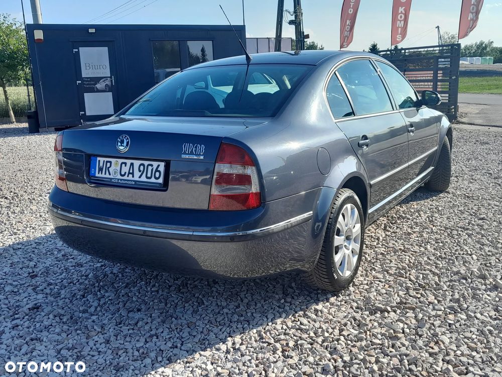 Skoda Superb 2.0 TDI DPF Elegance - 15